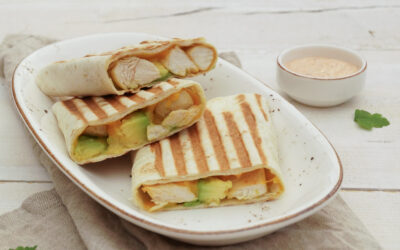 Warme wrap met avocado, kip en cheddar (FODMAP-arm)